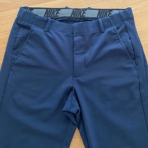 Nike Dri-Fit Vapor Slim Fit Golf Pant - Men's size 32/32 in Navy
